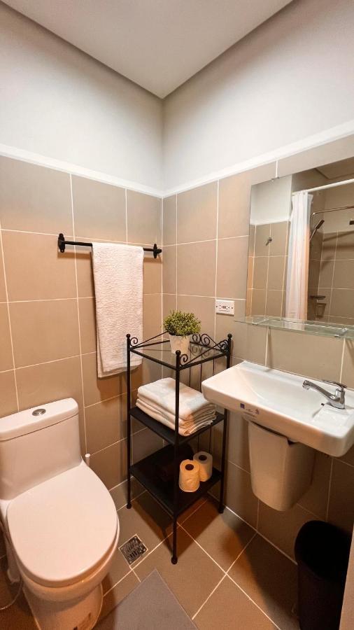 Cozycoaststay By Appletravelbeyondph Pasay Exteriör bild